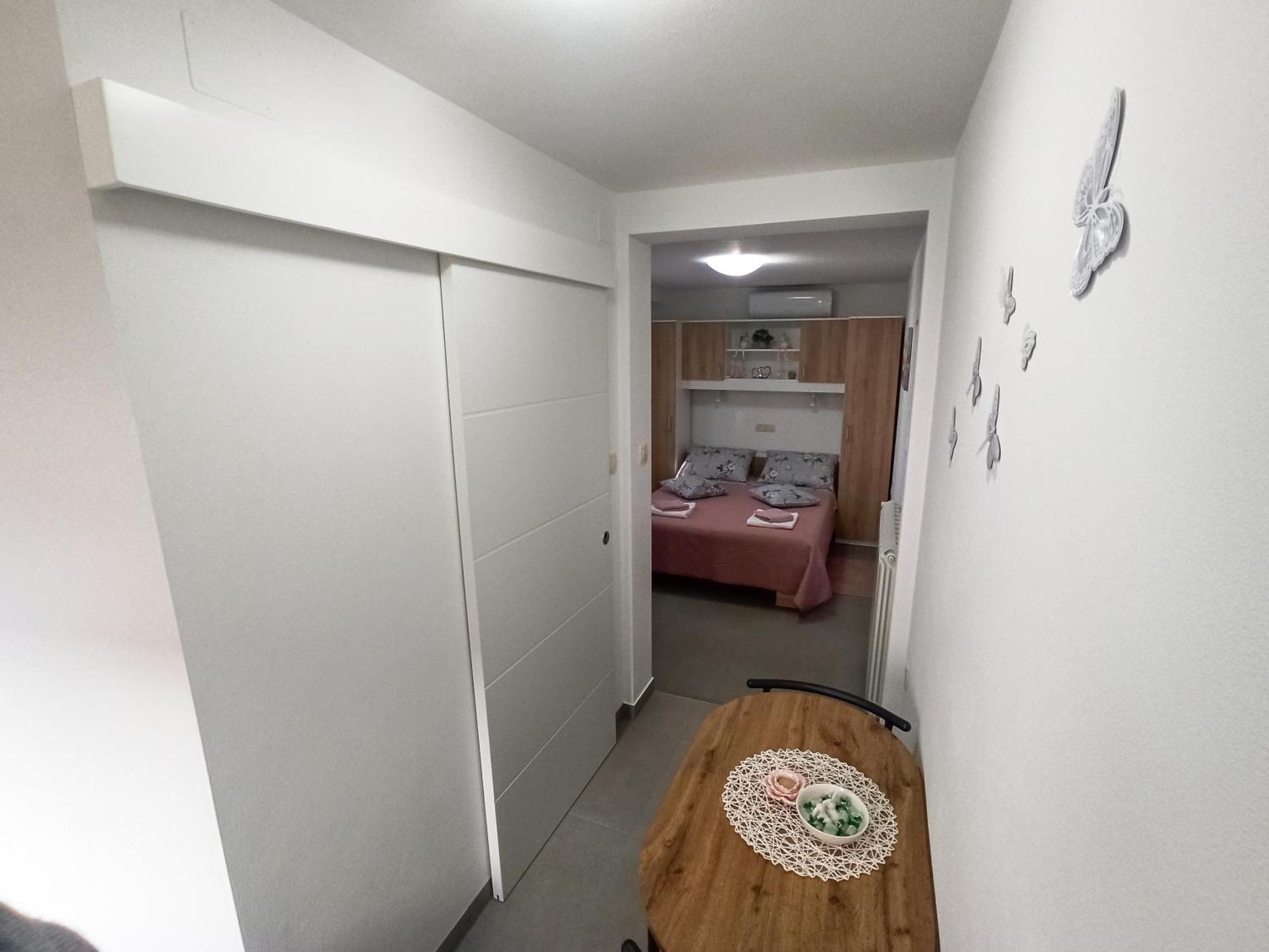 Soba Ulika Apartment Motovun Luaran gambar